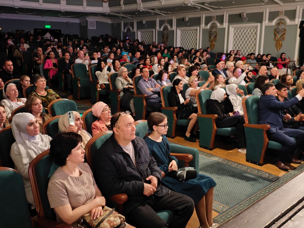 В Казани провели концерт Симфонического оркестра Таджикистана | 27.04.2024  | Казань - БезФормата