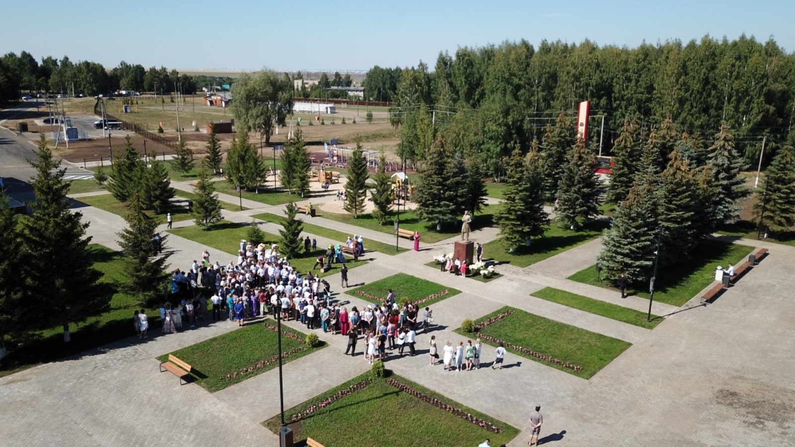 Тукаевское сельское поселение. Новый парк в Казани. Дом культуры поселок новый Тукаевский район. Сквер Тукая. Сельское поселение источник.